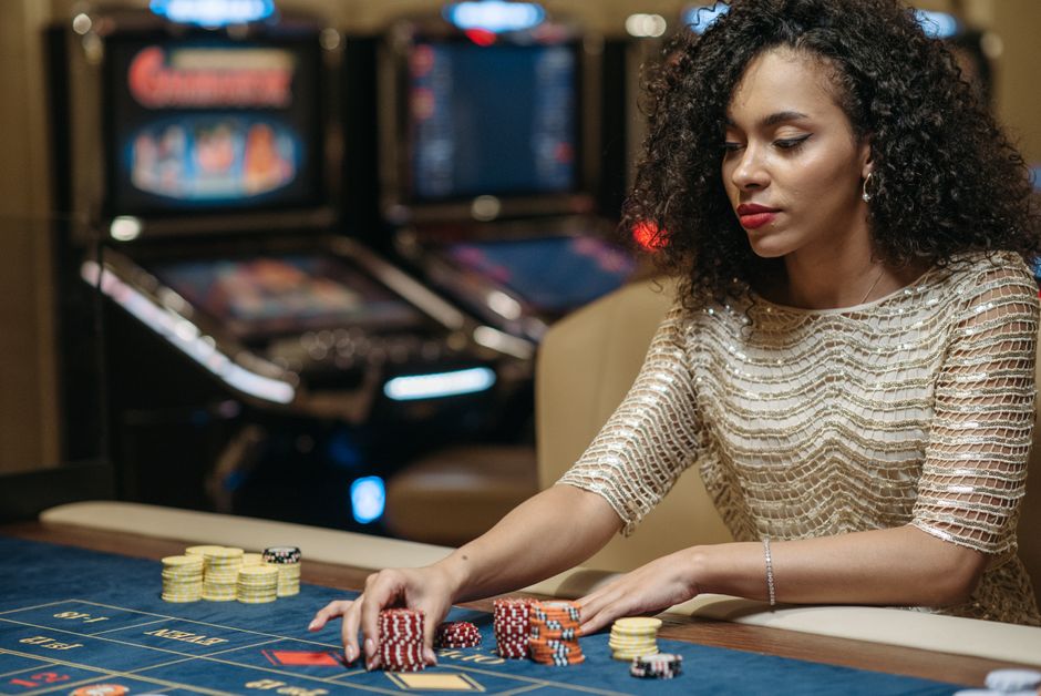 Navigating the Digital Shift: The Professional Appeal of Dewa Slot Platforms